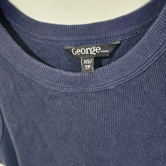 Maxi Long Dress With Slit - Picture 4 of 7